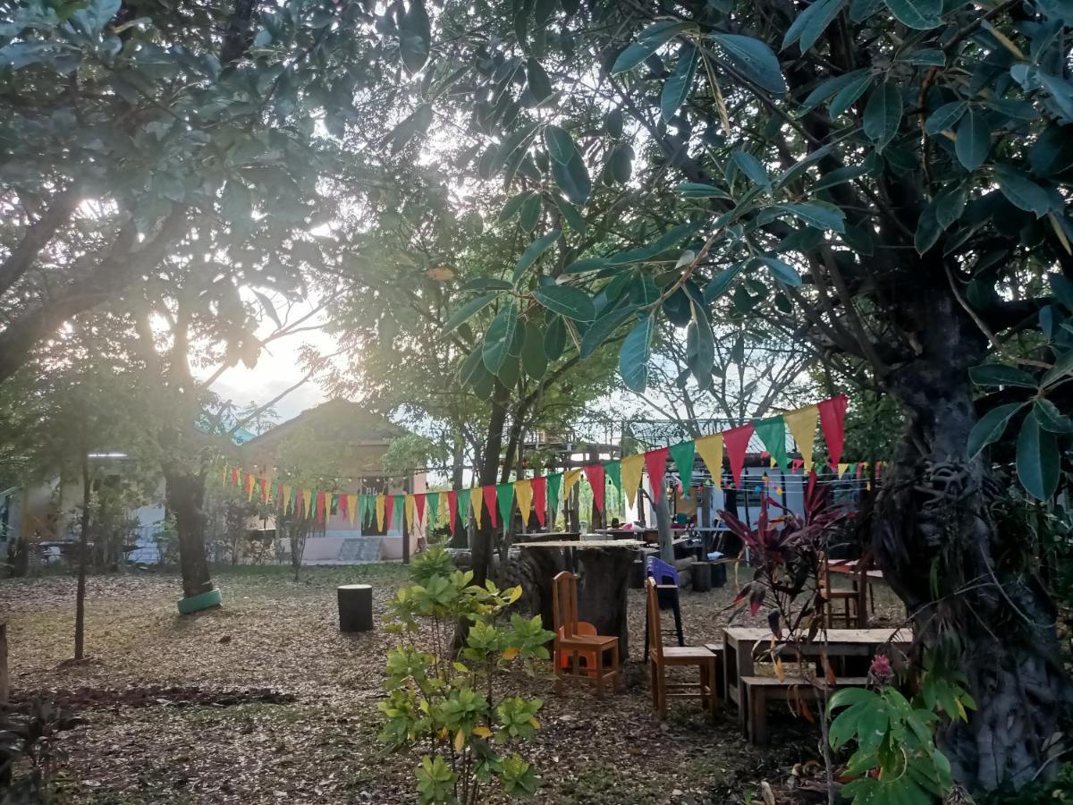 Vongkham Eco Resort Виентиане Екстериор снимка